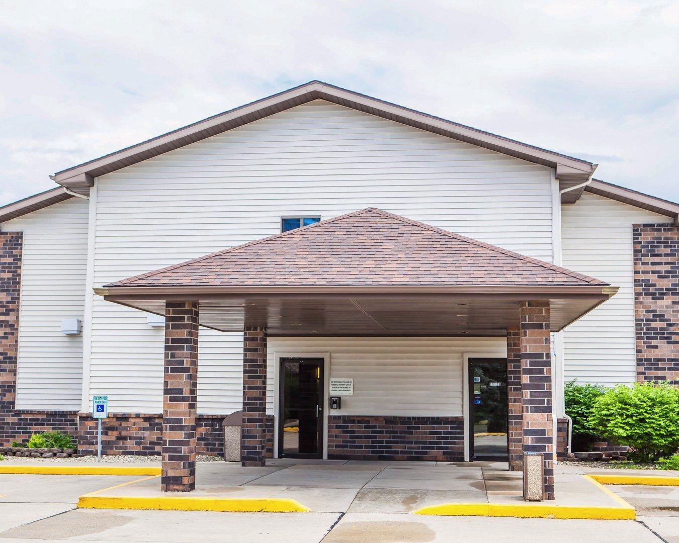 Quality Near Us Highway 34 And I-74 Gasthof Galesburg